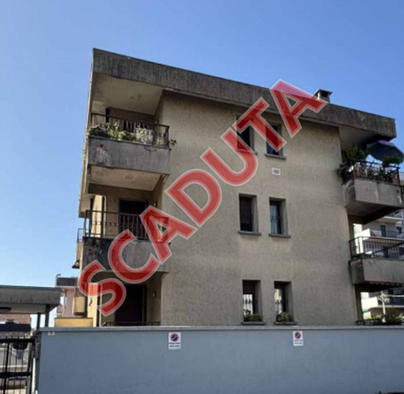 appartamento in vendita a Borgomanero