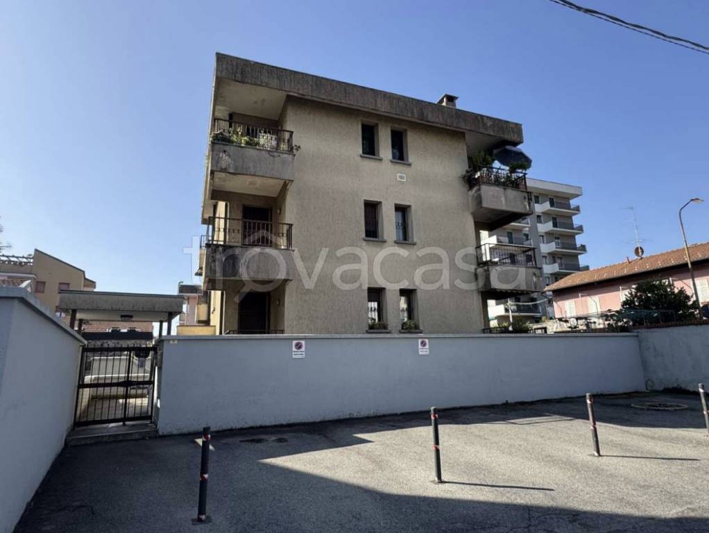 appartamento in vendita a Borgomanero