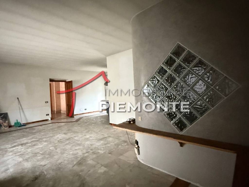 appartamento in vendita a Borgomanero