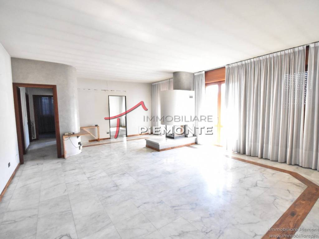 appartamento in vendita a Borgomanero