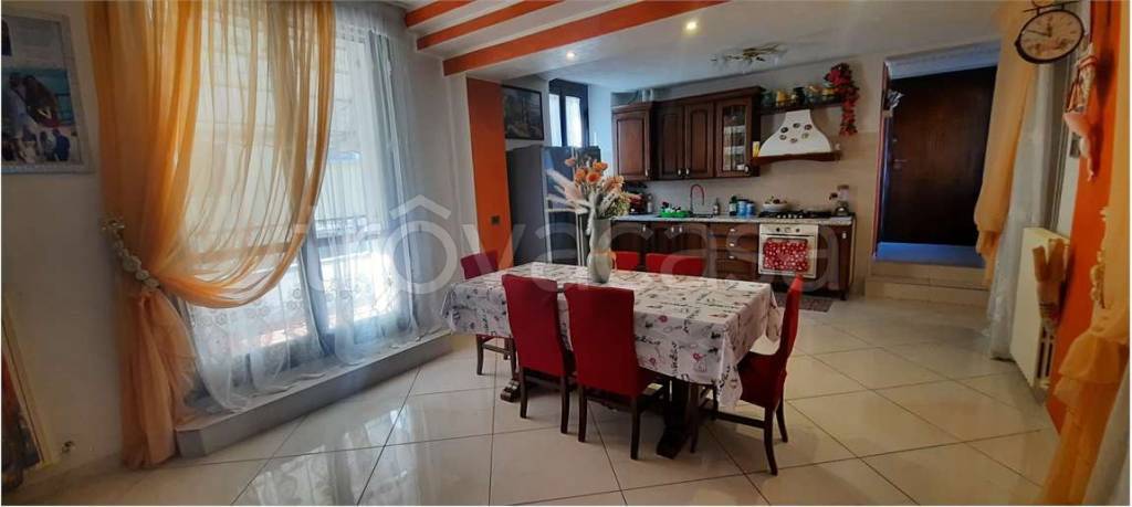 appartamento in vendita a Borgomanero