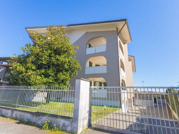 appartamento in vendita a Borgomanero