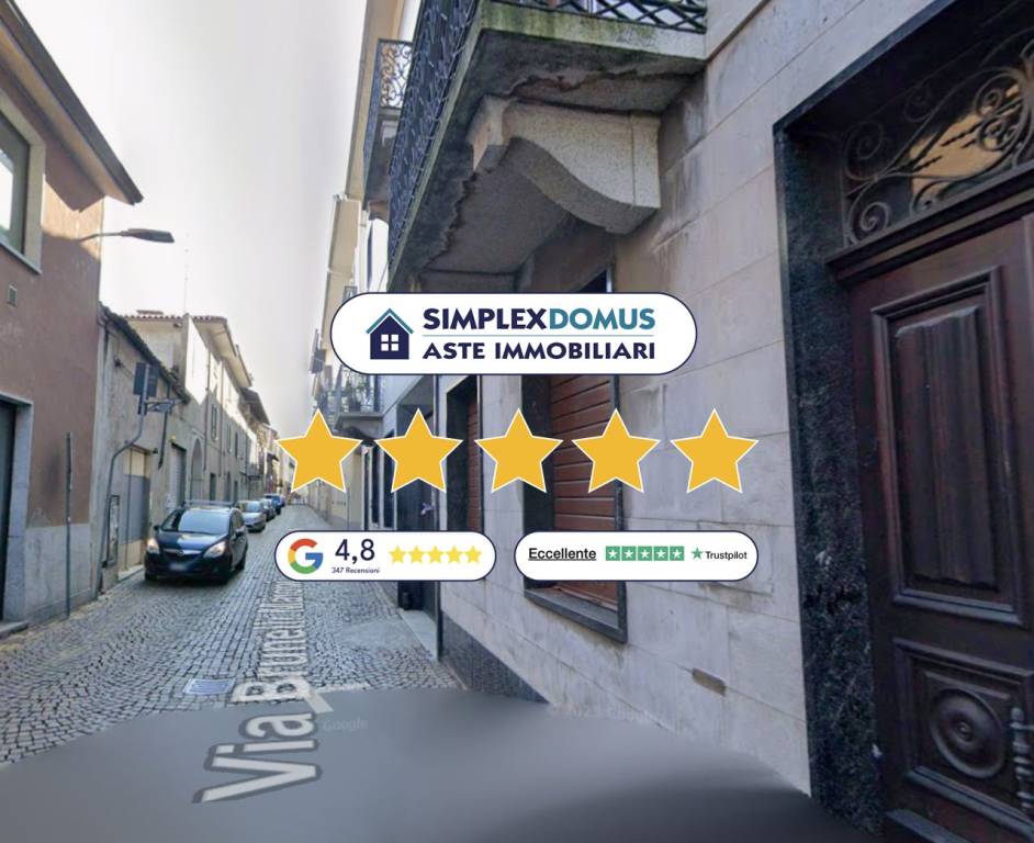 casa indipendente in vendita a Borgomanero