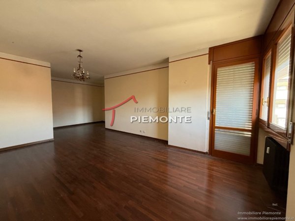 appartamento in vendita a Borgomanero in zona Vergano