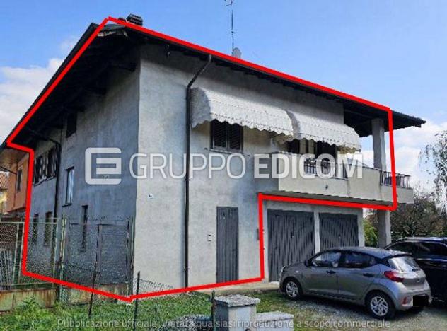 casa indipendente in vendita a Borgomanero