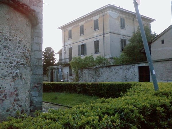 casa indipendente in vendita a Borgomanero