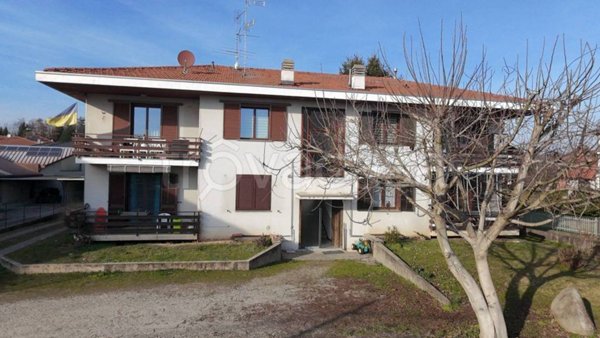 appartamento in vendita a Borgomanero