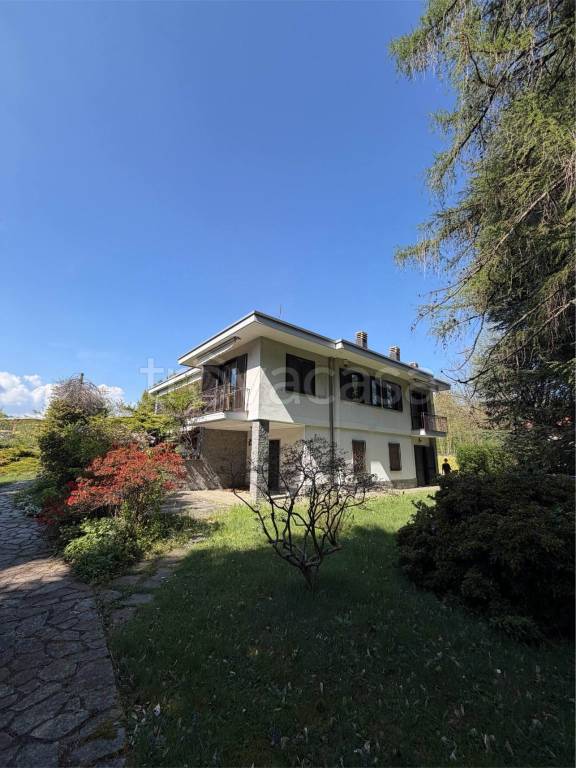 appartamento in vendita a Borgomanero