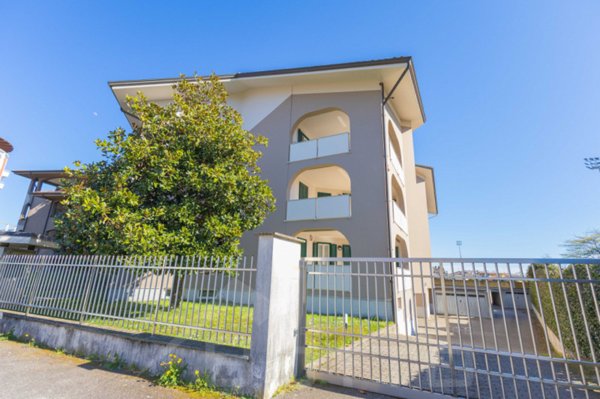 appartamento in vendita a Borgomanero