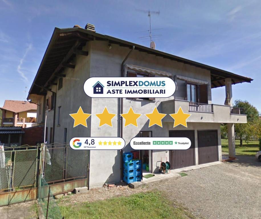 casa indipendente in vendita a Borgomanero in zona Santa Cristina