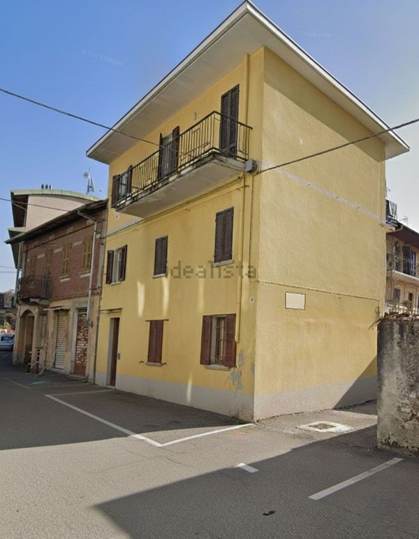 appartamento in vendita a Borgomanero