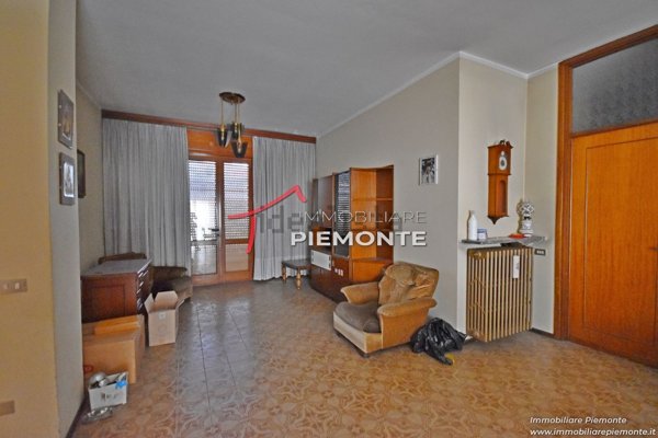 appartamento in vendita a Borgomanero in zona Vergano