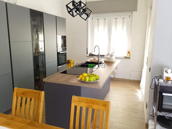 appartamento in vendita a Borgomanero in zona Vergano