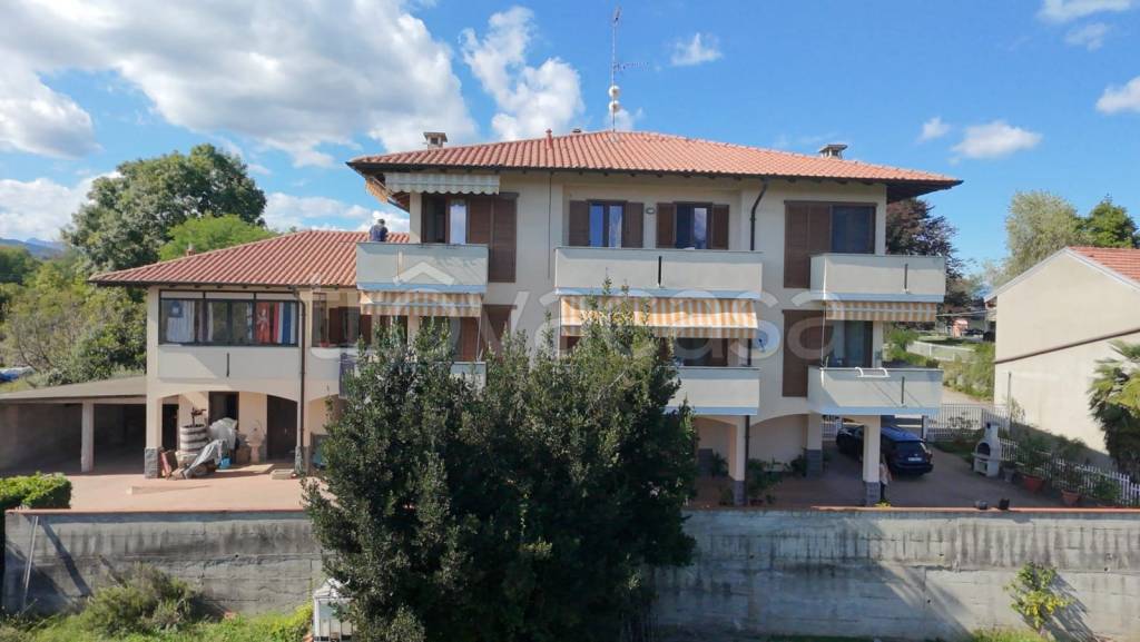 appartamento in vendita a Borgomanero