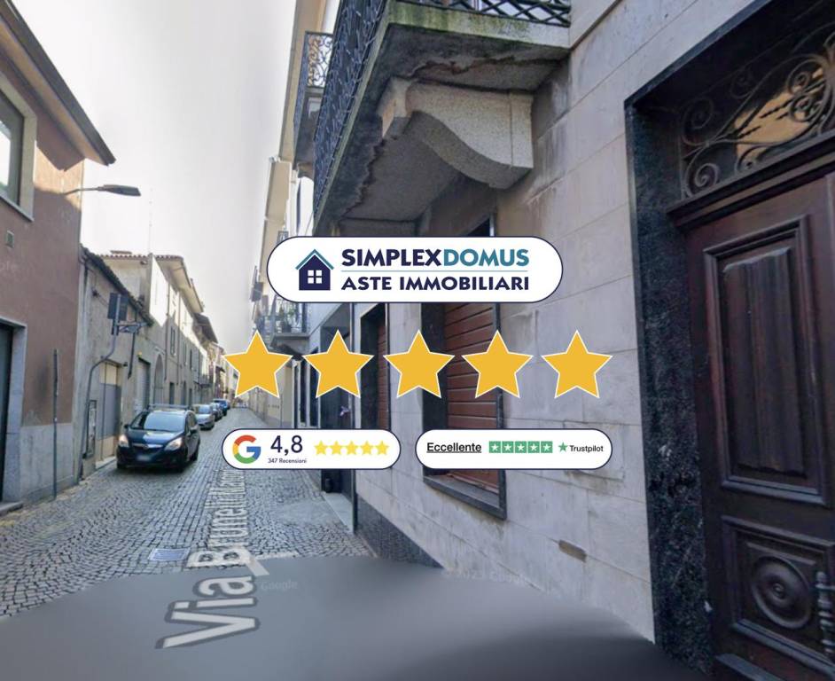casa indipendente in vendita a Borgomanero in zona Vergano