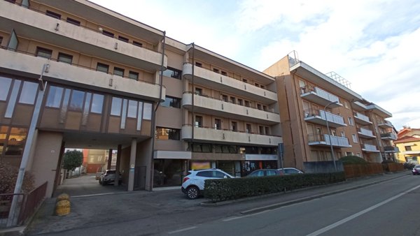 appartamento in vendita a Borgomanero in zona Vergano