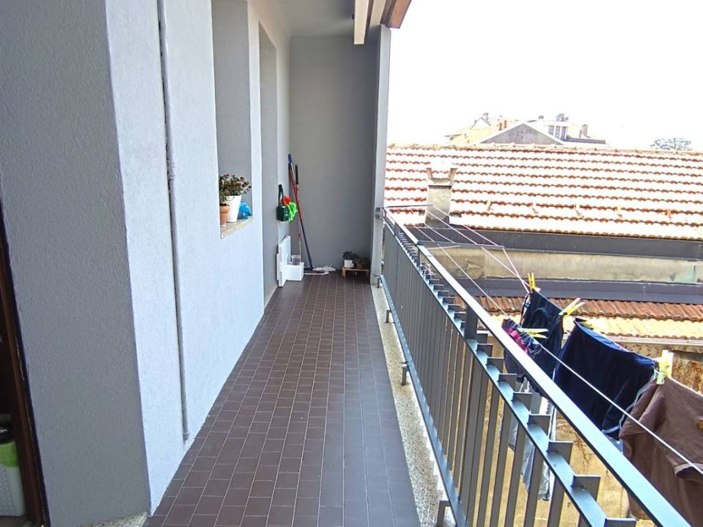 appartamento in vendita a Borgomanero in zona Vergano