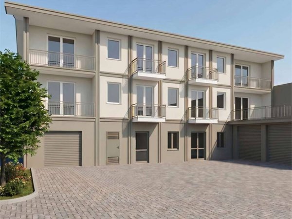 appartamento in vendita a Borgomanero in zona Vergano