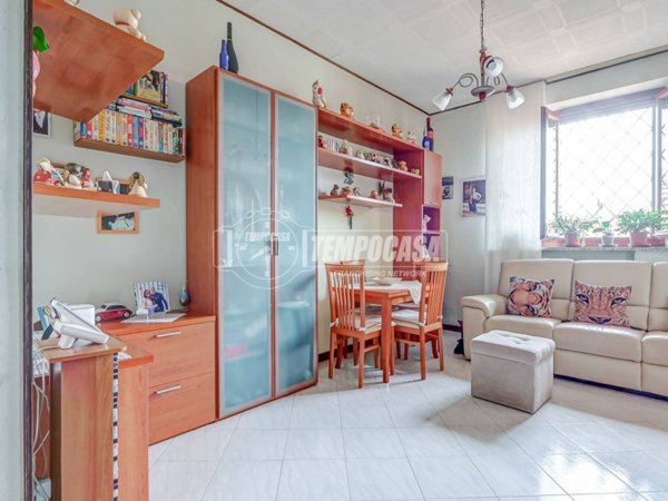 appartamento in vendita a Borgomanero in zona Vergano