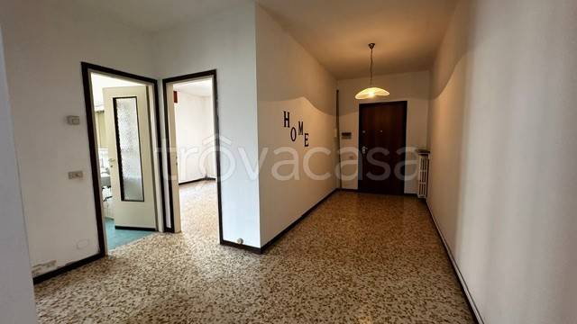 appartamento in vendita a Borgomanero in zona Vergano