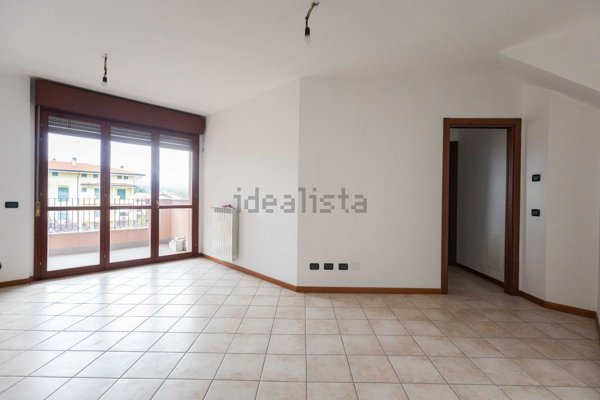 appartamento in vendita a Borgomanero