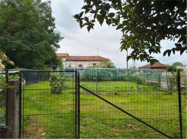 terreno in vendita a Borgomanero