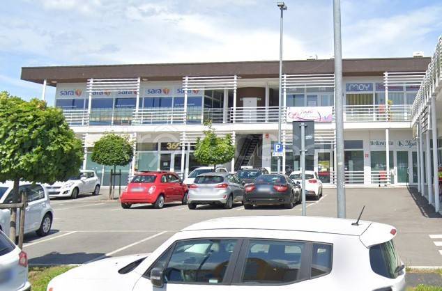 appartamento in vendita a Borgomanero in zona Santa Croce