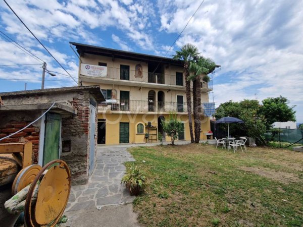 casa indipendente in vendita a Borgo Ticino in zona Gagnago