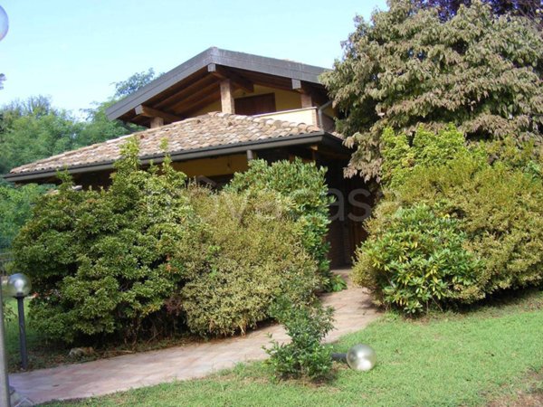 casa indipendente in vendita a Borgo Ticino
