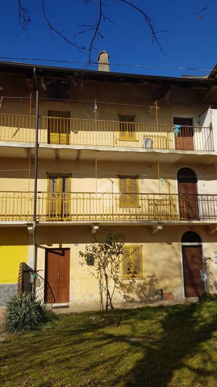 casa indipendente in vendita a Borgo Ticino