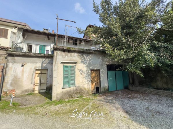 casa indipendente in vendita a Borgo Ticino