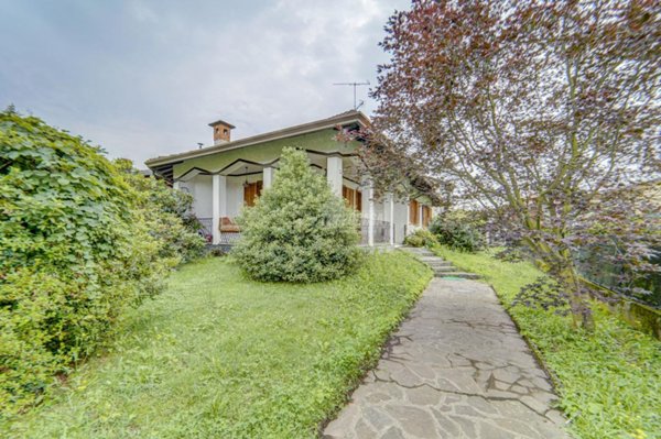 casa indipendente in vendita a Borgo Ticino
