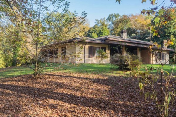 casa indipendente in vendita a Borgo Ticino