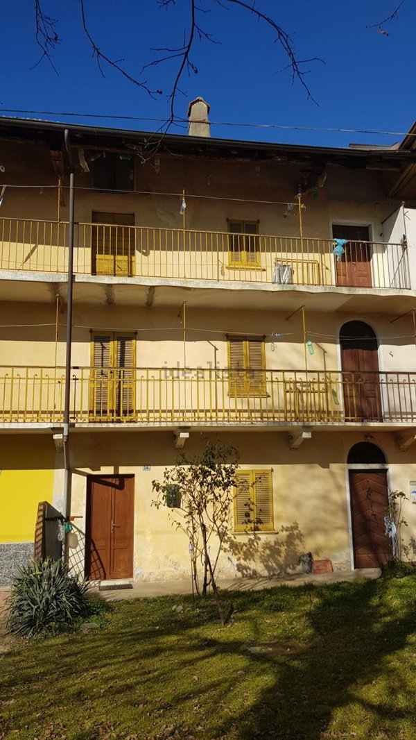 casa semindipendente in vendita a Borgo Ticino