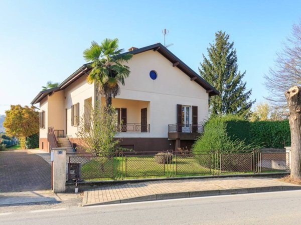 quadrivano in vendita a Borgo Ticino