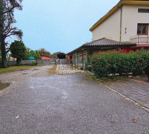 appartamento in vendita a Borgo Ticino