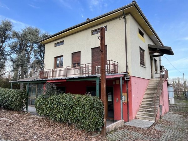 appartamento in vendita a Borgo Ticino