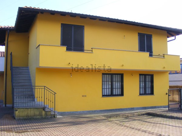 casa indipendente in vendita a Borgo Ticino