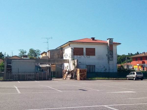 appartamento in vendita a Borgo Ticino