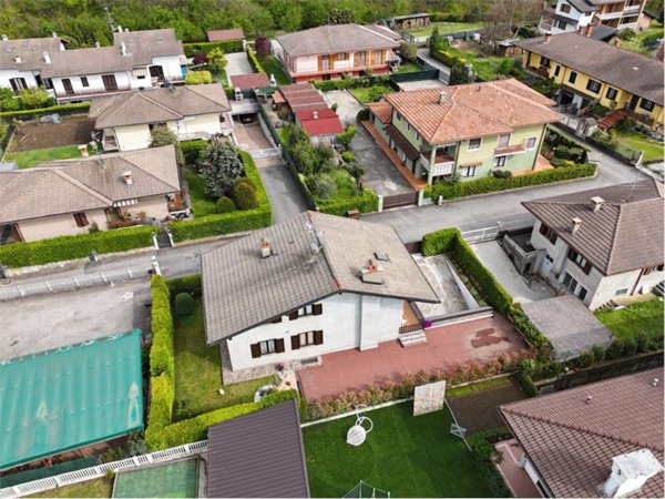 casa indipendente in vendita a Borgo Ticino