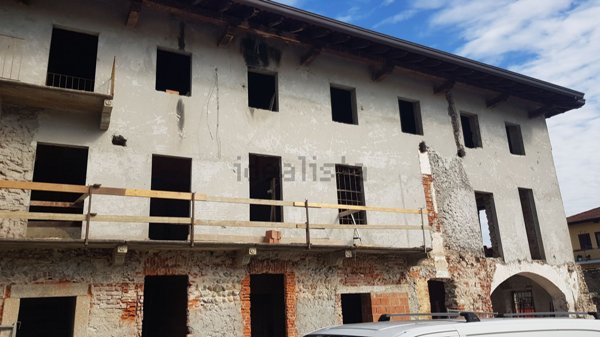 appartamento in vendita a Borgo Ticino