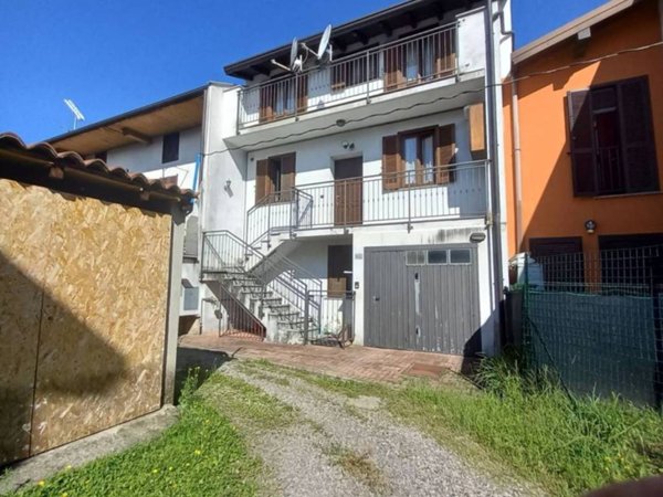 appartamento in vendita a Borgo Ticino