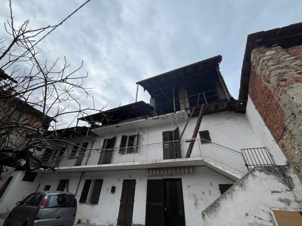 casa indipendente in vendita a Borgo Ticino