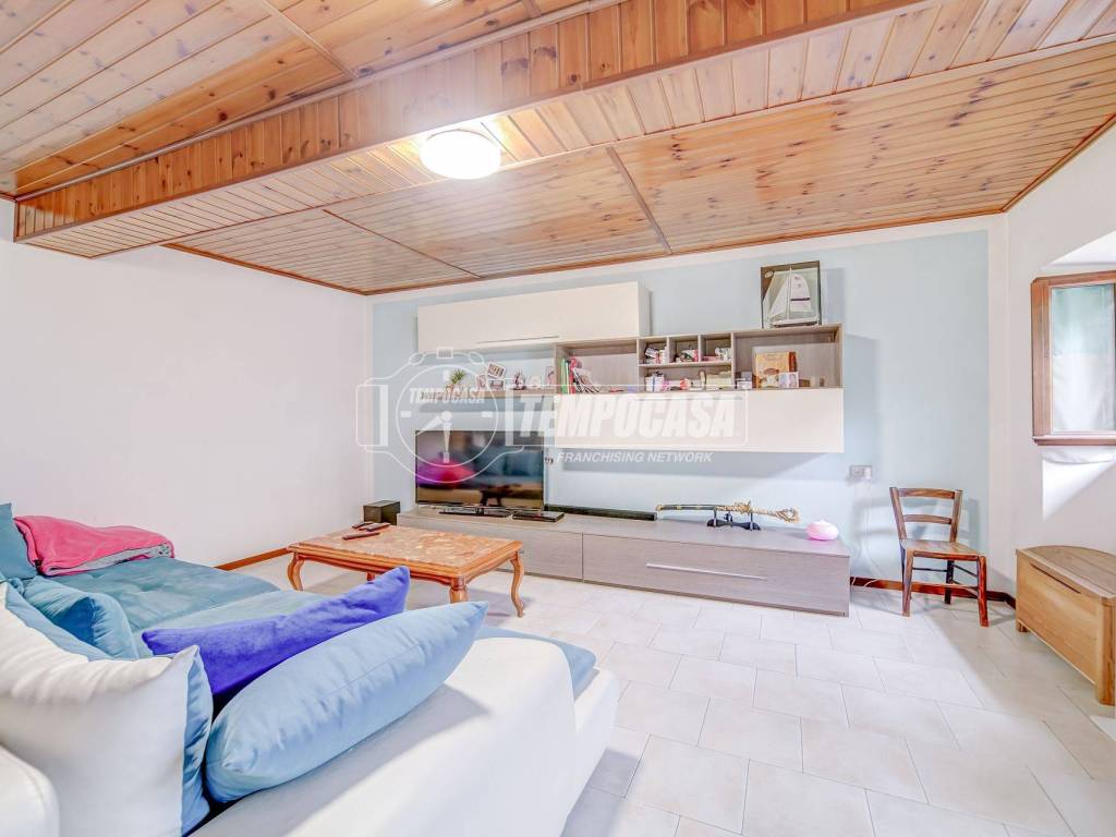 appartamento in vendita a Borgo Ticino