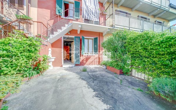 casa indipendente in vendita a Borgo Ticino