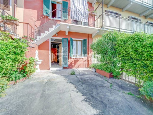 casa indipendente in vendita a Borgo Ticino