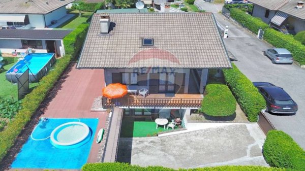 casa indipendente in vendita a Borgo Ticino