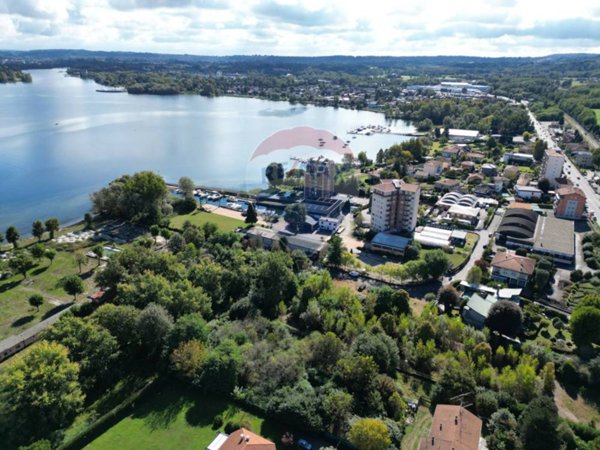 casa indipendente in vendita a Borgo Ticino