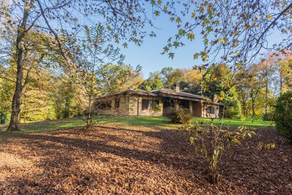 casa indipendente in vendita a Borgo Ticino