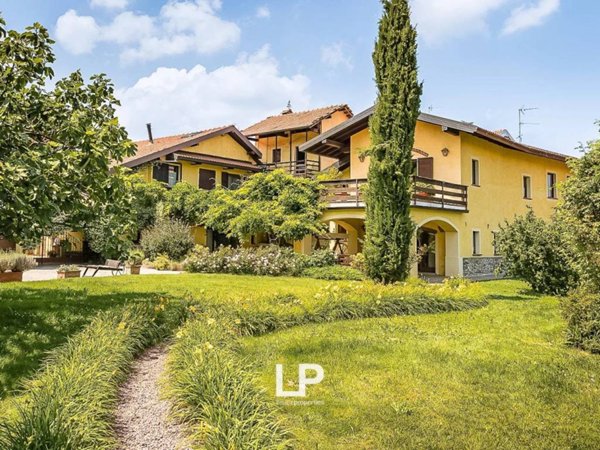 casa indipendente in vendita a Borgo Ticino